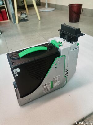 কিয়স্ক ব্যবহার করে JCM IVIZION-100-SS বিল ভ্যালিডেটর ক্যাশ বক্স, খুচরা মেশিনের জন্য কালো বেজেল JCM ক্যাশ গ্রহণকারী